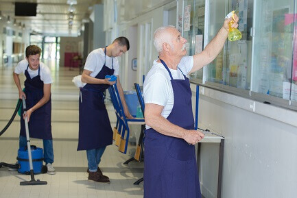 Learn how to Lead What you learn can project onto your employees and define the qualities of a good cleaner.