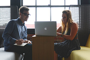 Teaching New Employee Quality Standards If you want your new employee to deliver consistent results, you must show your new hires how their work will be evaluated